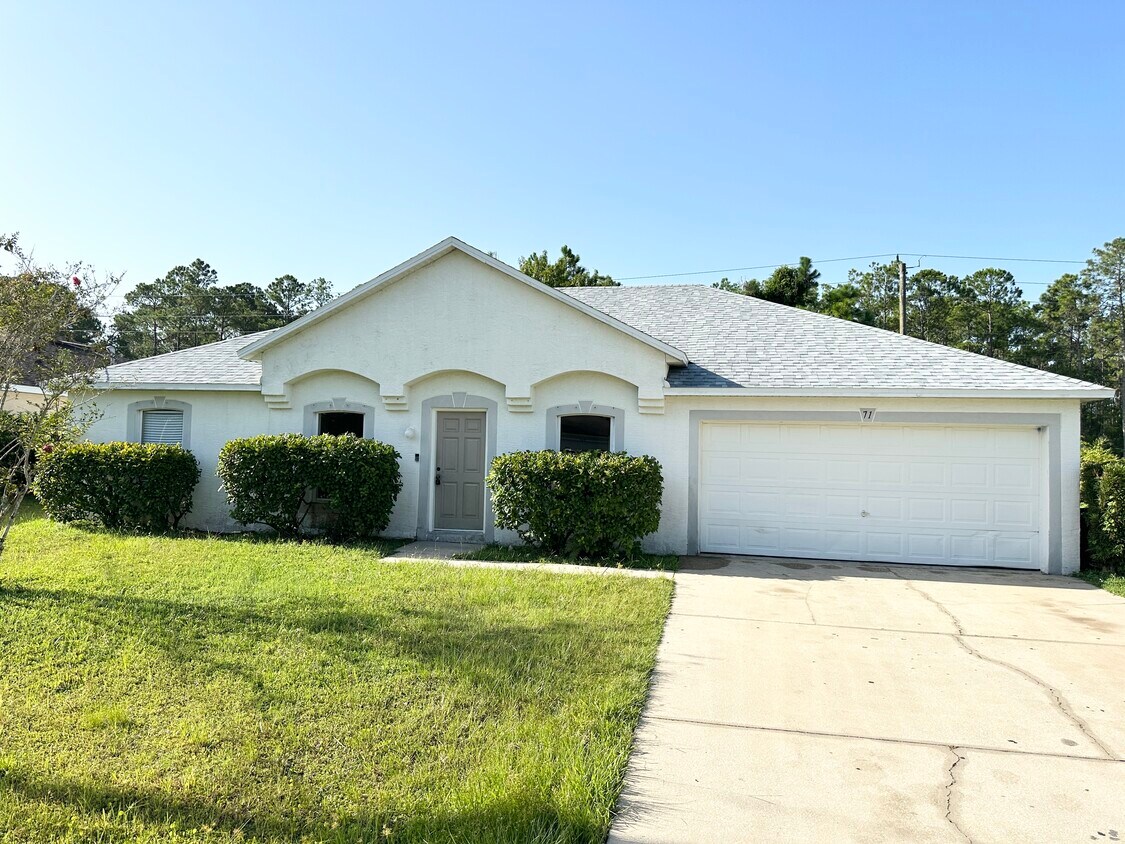 Foto principal - 71 Reidsville Dr