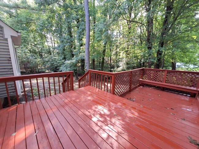 Building Photo - 212 Earle Ct