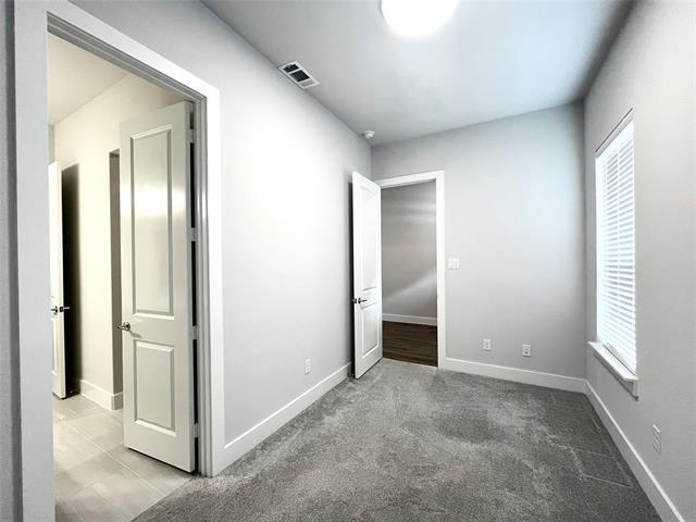 Building Photo - 8127 Bromley Dr