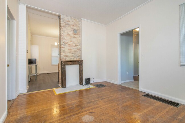 Foto del edificio - 804 Lake Dr SE