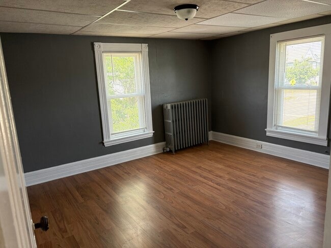 Bedroom #1 - 248 Oakwood Ave