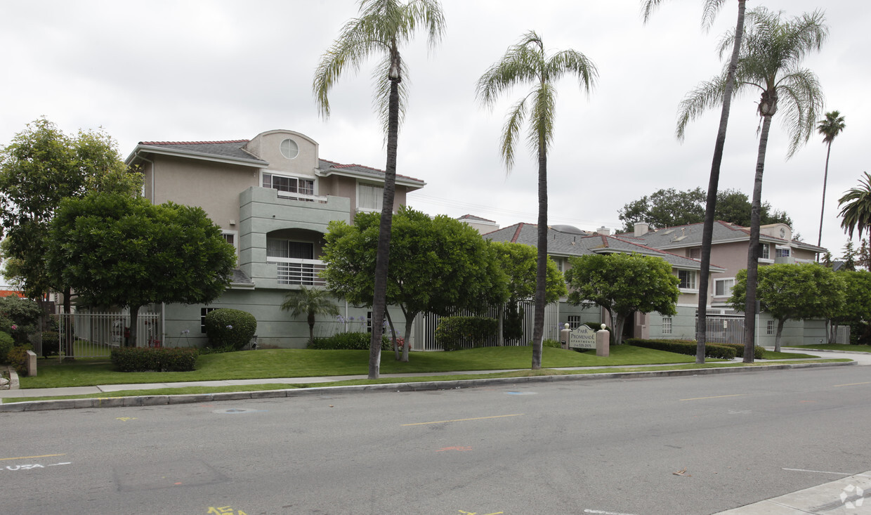 Foto principal - Park Promenade Apartments