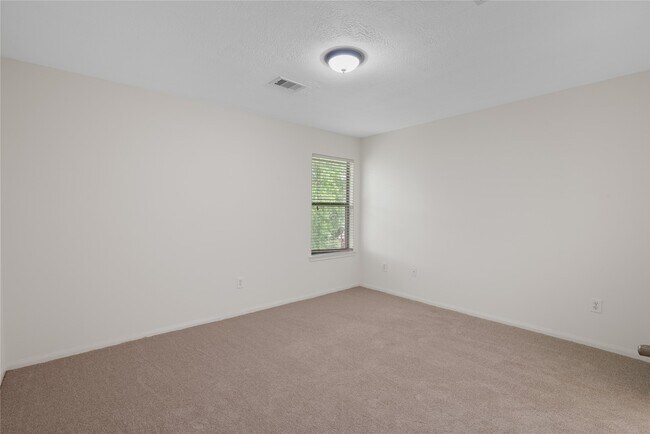 Building Photo - 114 E Lasting Spring Cir