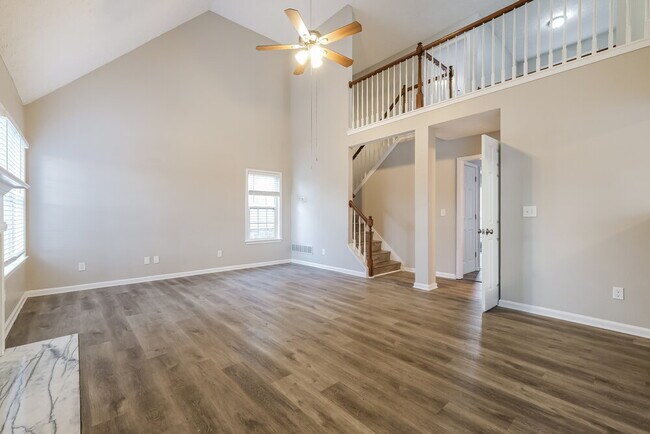 Foto del edificio - 8079 Clearview Cir