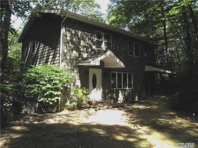 Primary Photo - 134 Centerport Rd