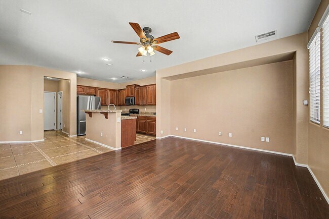 Foto del edificio - 3928 E Parkview Dr
