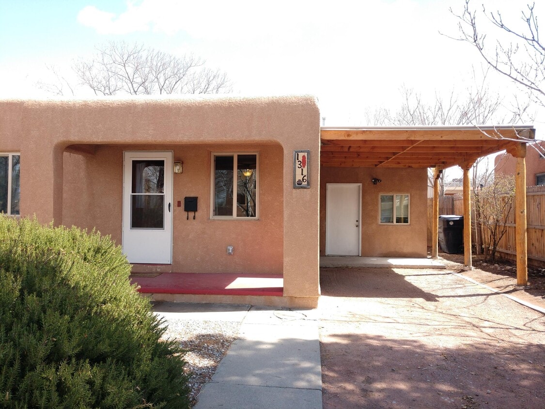 1316 Vassar Dr NE, Albuquerque, NM 87106 House Rental in Albuquerque, NM