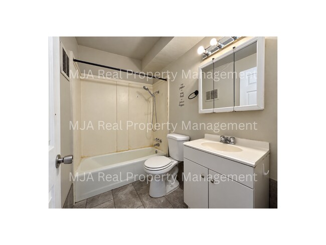 Building Photo - 1784 W 400 N