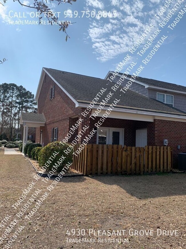 Building Photo - 3 Bedroom 2 Bath Townhome in Pleasant Grov...