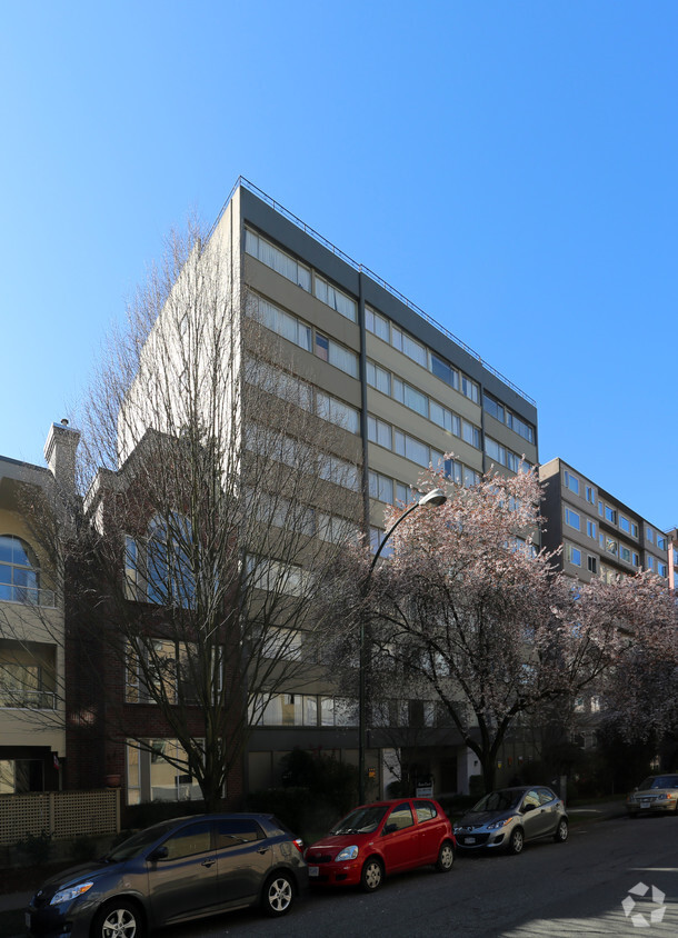 Primary Photo - Haro Crest