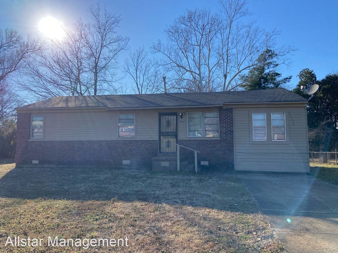 4 br, 1 bath House 5057 Gill Road House for Rent in Memphis, TN