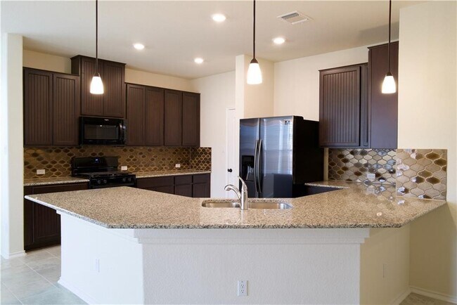 Building Photo - 256 Sage Derby Dr