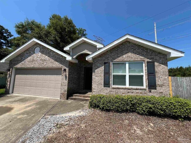 Building Photo - 137 Creekview Dr