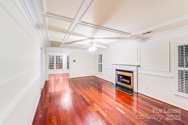 Foto del edificio - 4405 Candalon Way