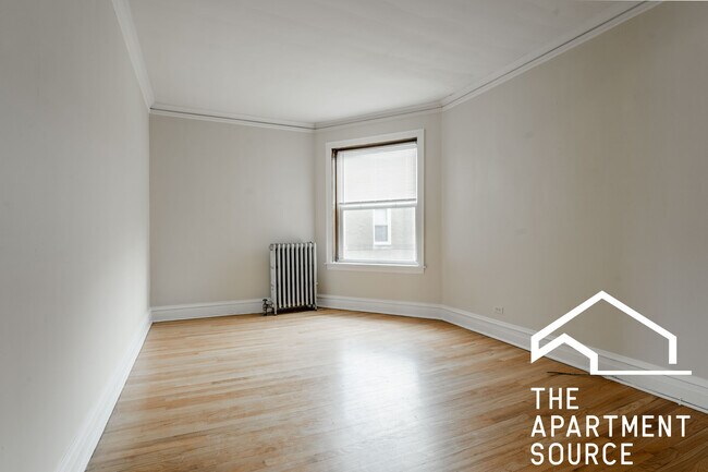 Foto del edificio - 4828 W Addison St