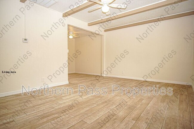 Building Photo - 601 Lafayette Dr