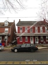 Building Photo - 310 N Charlotte St