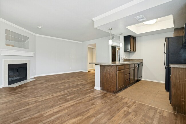 Building Photo - 4420 Chaha Rd