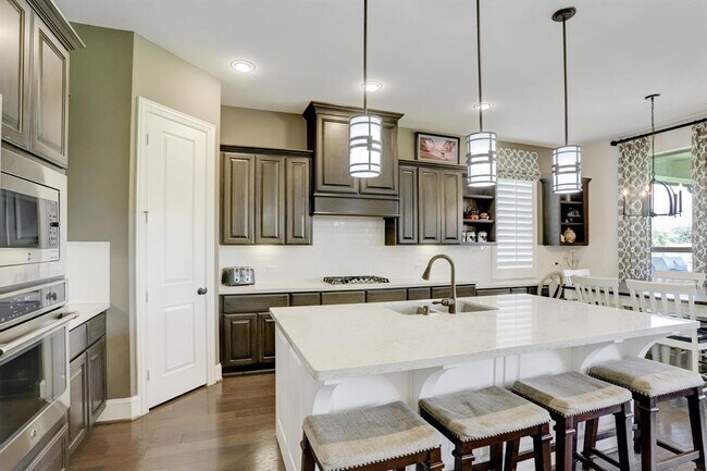 Building Photo - 2602 Mist Flower Ct