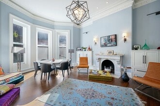 Building Photo - 28 Marlborough St