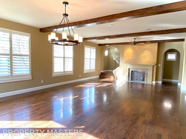 Foto del edificio - 3 br, 2.5 bath House - 1879 La Bellezza Grove