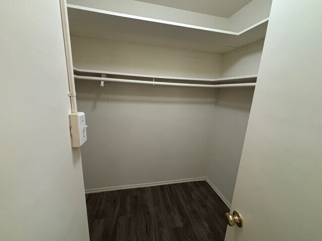 Walk-in closet - 3901 7th W St