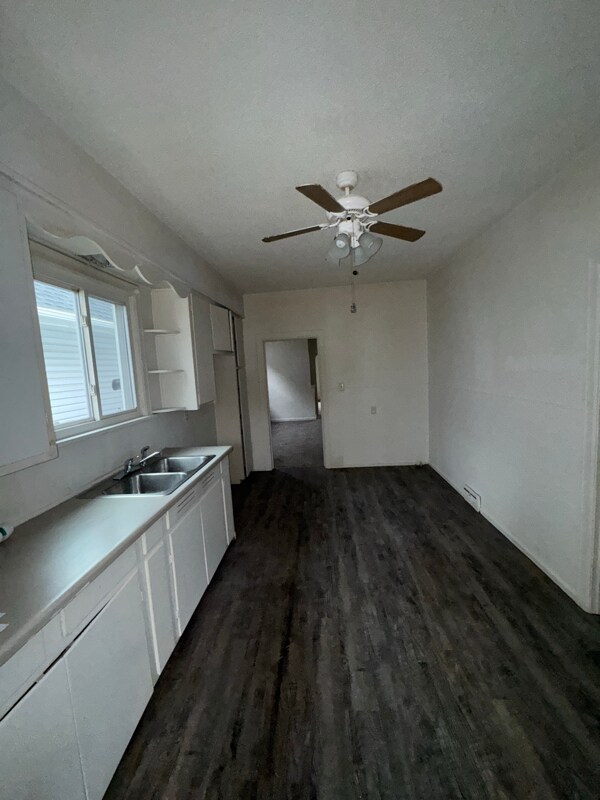 Foto del edificio - 240 Dexter St