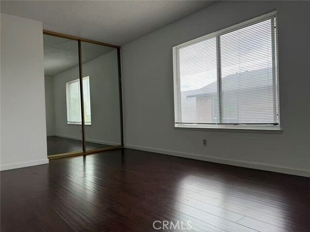 Building Photo - 751 Windwood Dr