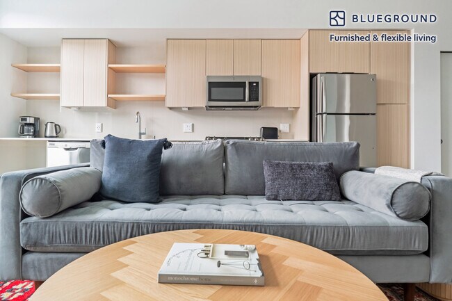 Foto del edificio - 8709 161st Avenue Northeast