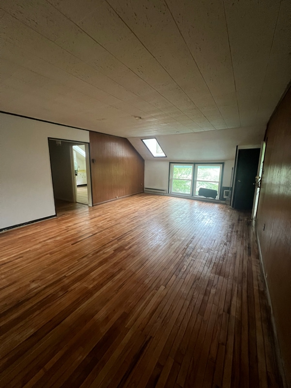 Building Photo - 410 Innis St