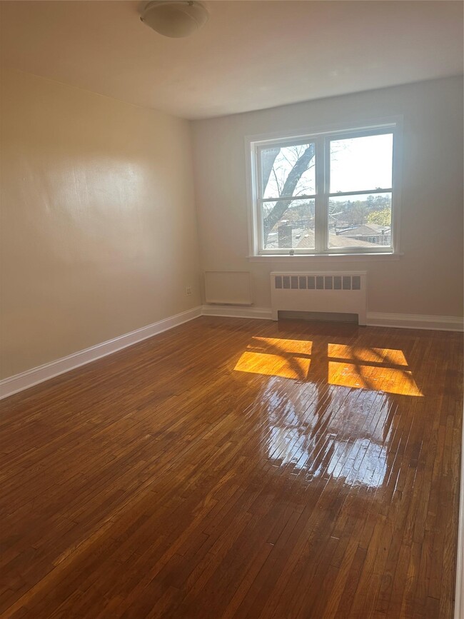 Foto del edificio - 4029 Murdock Ave