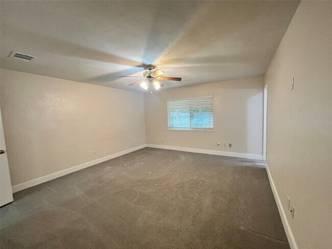 Foto del edificio - 4407 Kevinkay Dr