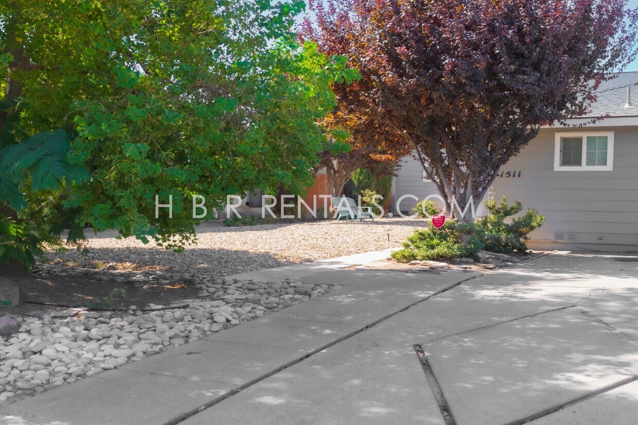 Primary Photo - 1509 Lincoln Blvd