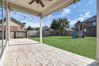 Building Photo - 8139 Heartbrook Field Ln