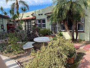 Building Photo - 4637-4645 Park Blvd