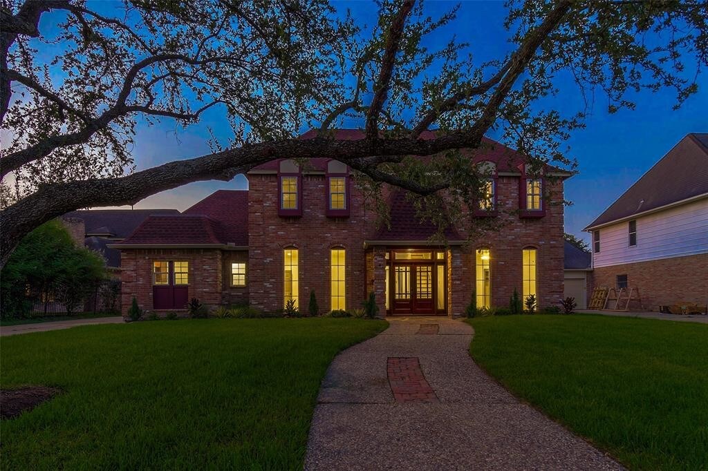 15906 River Roads Dr, Houston, TX 77079 House for Rent in Houston, TX