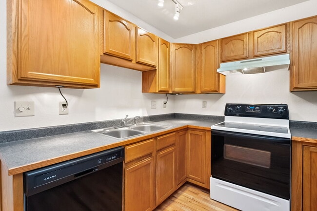 Foto del edificio - 3350 Saratoga St