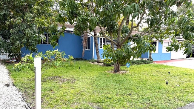 Foto del edificio - 1555 SW 21st Way