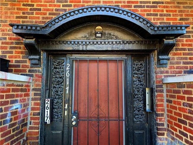 Building Photo - 2617 Benton Blvd