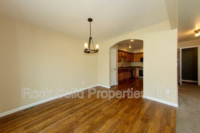 Building Photo - 3766 Saddle Ridge Trail