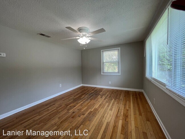 Building Photo - 3 br, 2 bath House - 1938 Goshen Rd