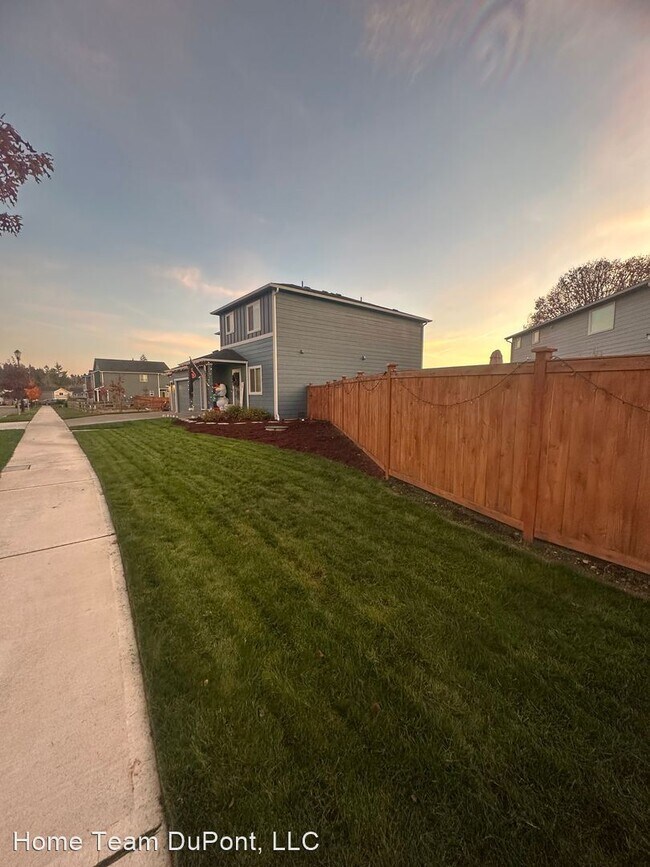 Foto del edificio - 4 br, 2.5 bath House - 2119 Seven Oaks St SE