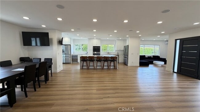 Foto del edificio - 5855 Shirley Ave