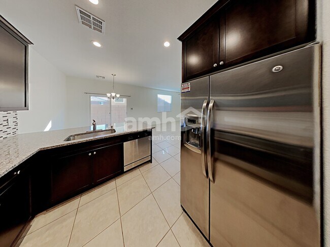 Foto del edificio - 10623 Occlusion Ct