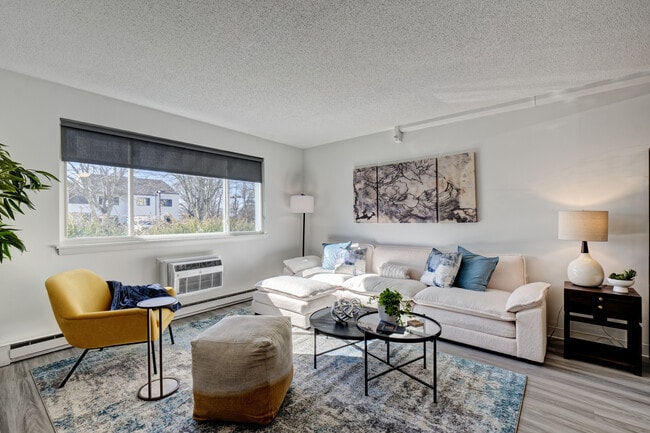 Foto del edificio - Good Homes Groton