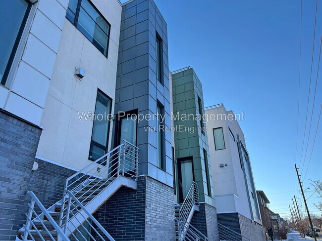 Foto del edificio - 3444 Navajo St