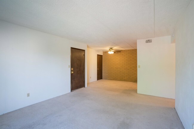 Foto del edificio - 109 Sugar Pine Ln