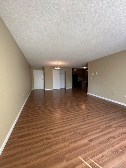 Foto del edificio - 2422 Harbor View Dr