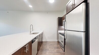 Interior Photo - Savoye