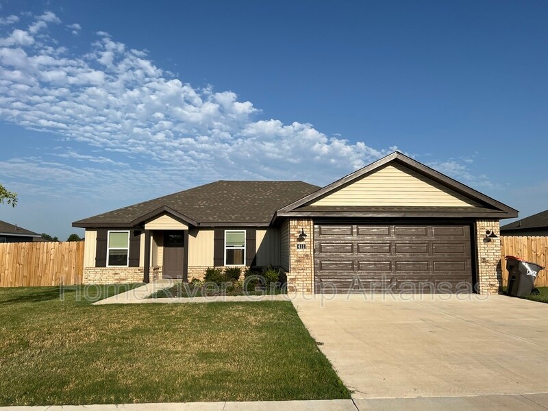 411 N Mojave St, Farmington, AR 72730 House Rental in Farmington, AR